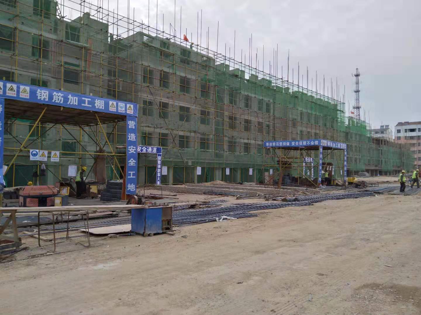 03.jpg